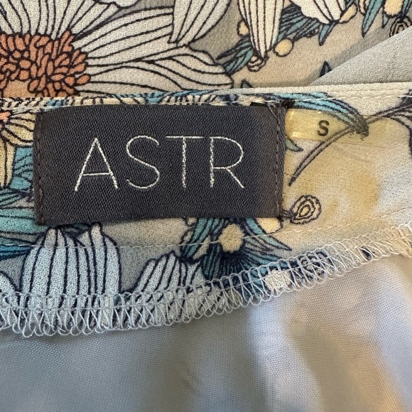 Floral Print Women's Skirt - Picture 8 of 15